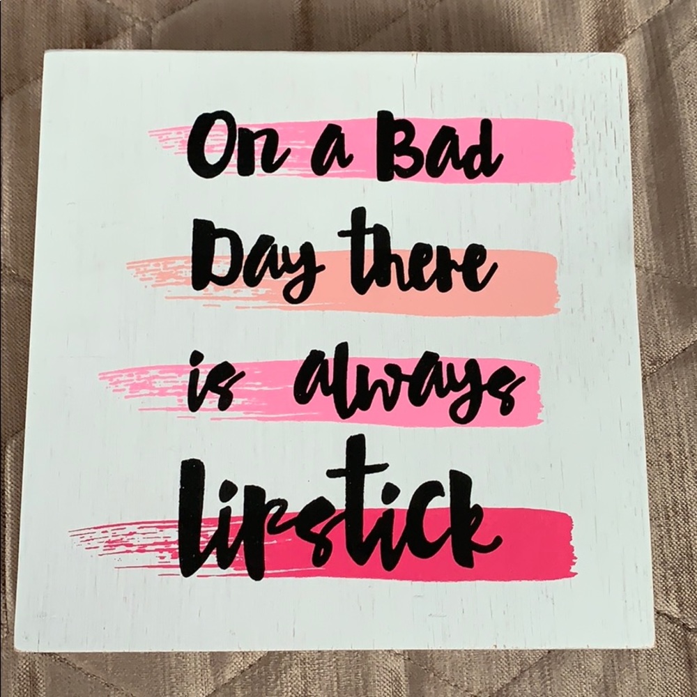 Lipstick Wall Decor